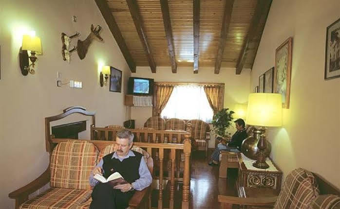 Hotel Avenida Бенаске Екстер'єр фото